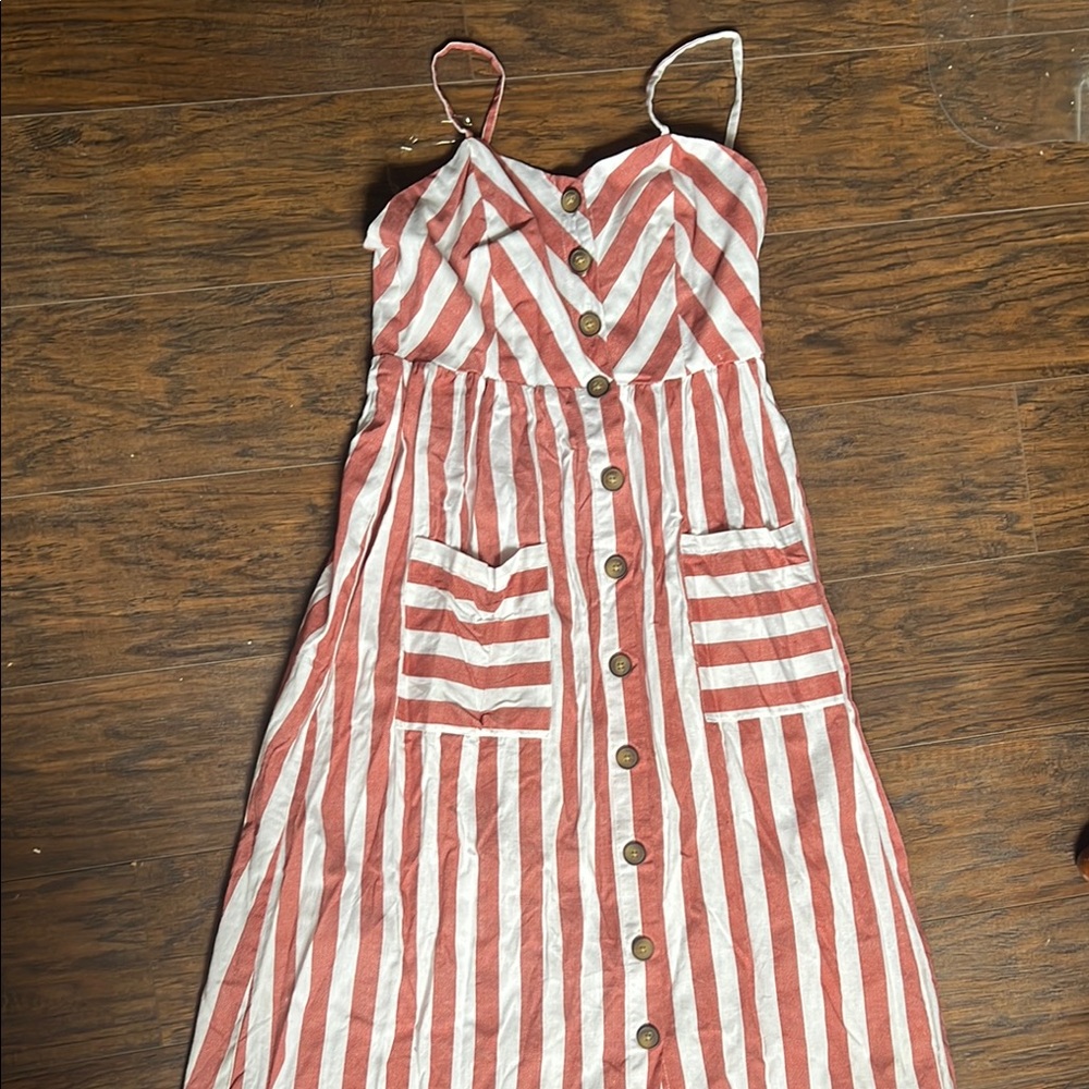Live 4 Truth Red and White Smocked Top